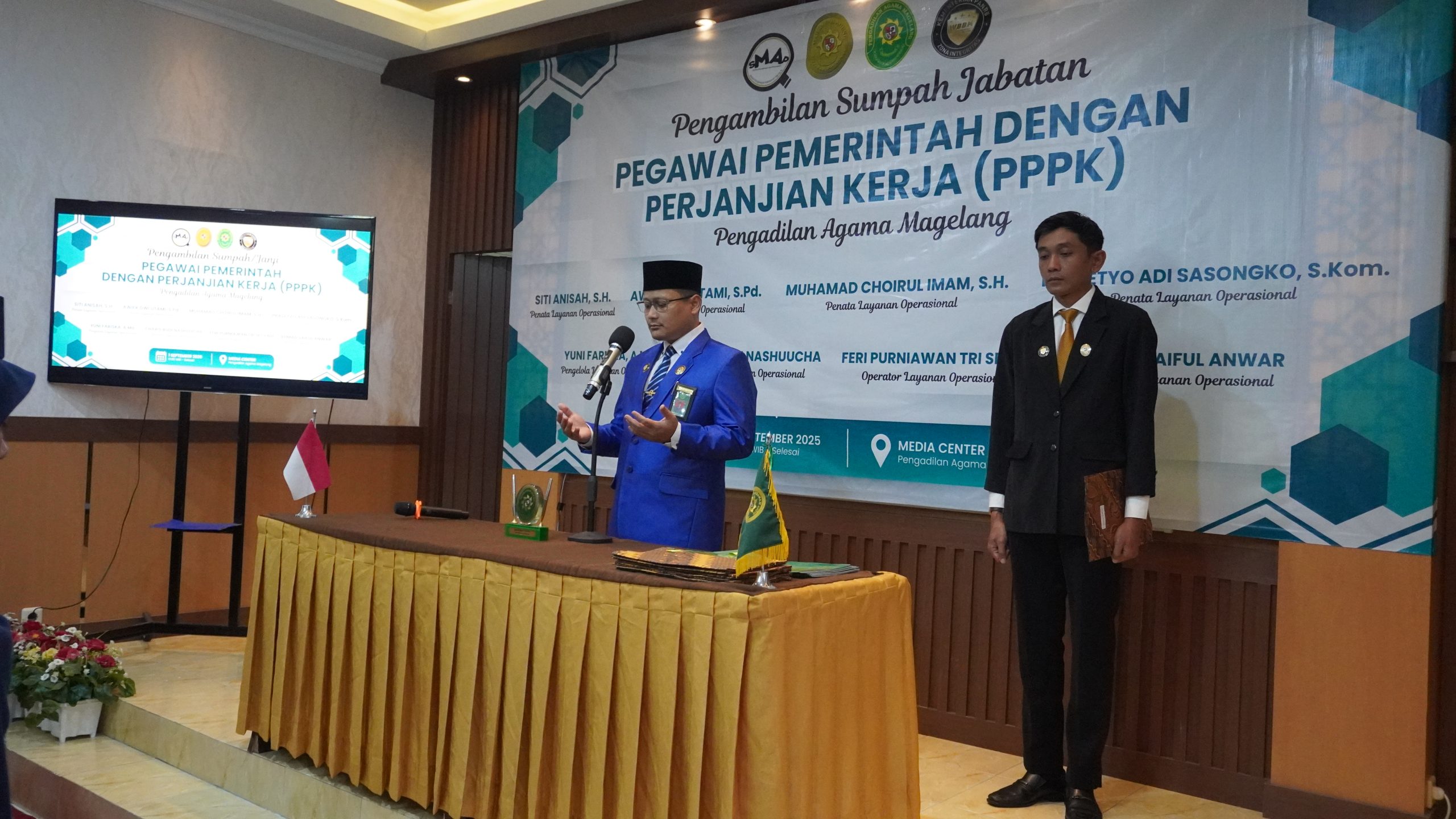 Pengambilan Sumpah Jabatan Pegawai Pemerintah Dengan Perjanjian Kerja (PPPK) Pengadilan Agama Magelang