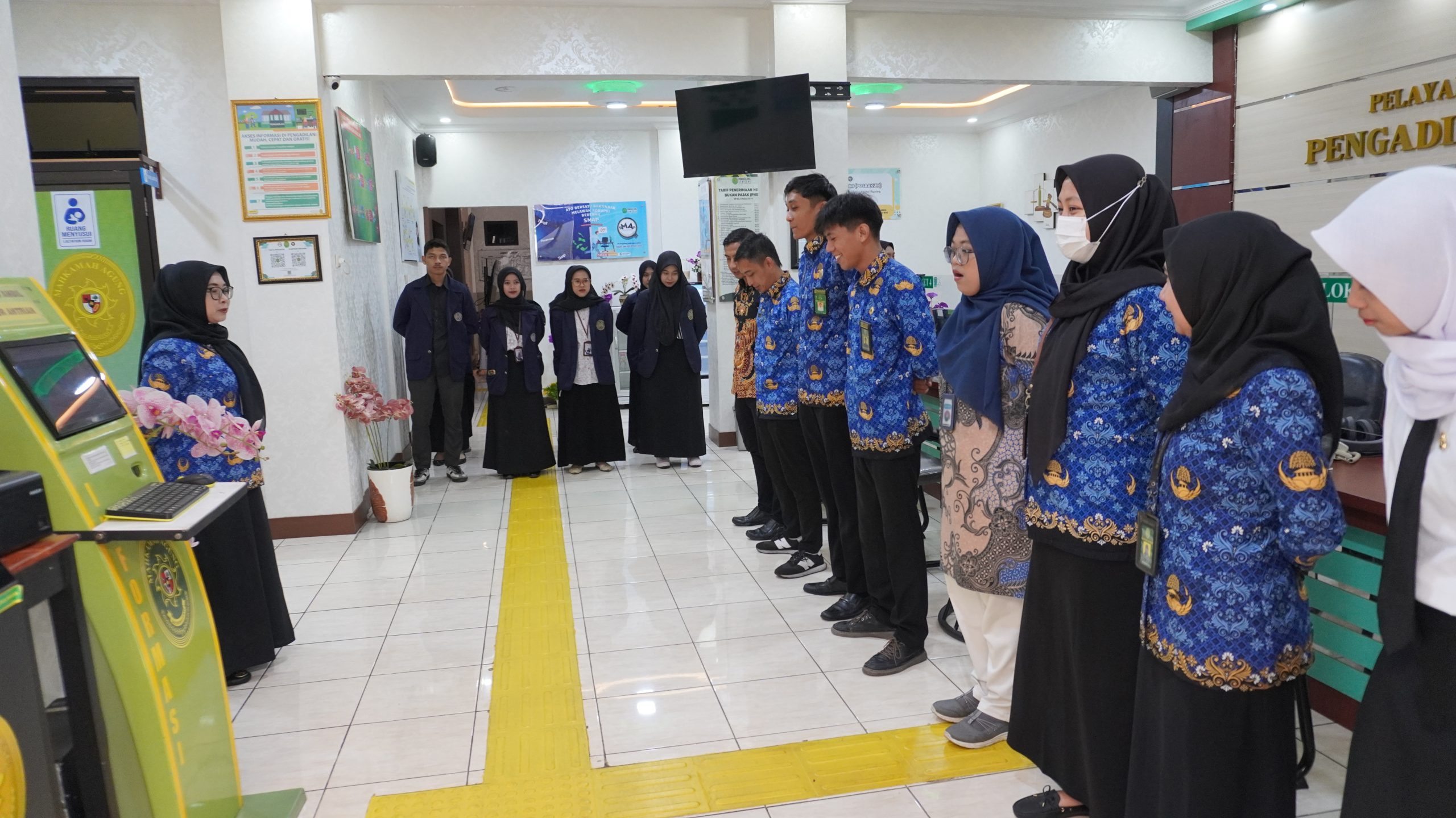 Briefing Rabu Pagi : Panitera Muda Gugatan Mantapkan 5S, Komunikasi Efektif, dan Koordinasi Kuat