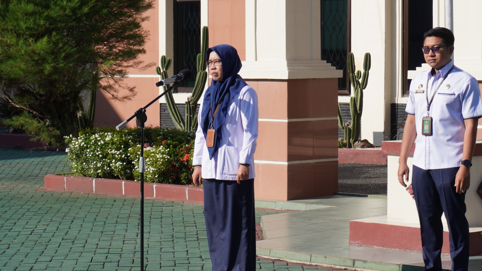 Apel Senin Pagi, Wakil ketua PA Magelang Ingatkan Pentingnya Disiplin dan Tanggungjawab Kinerja Seluruh Aparatur